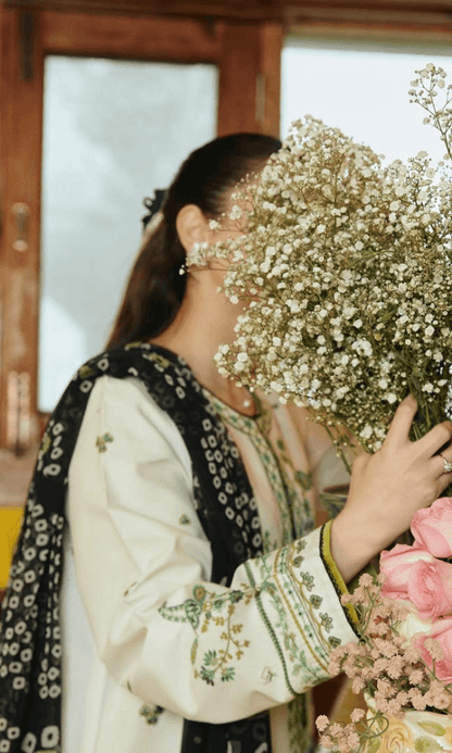 Tsl-899 Unstitched 3pc Embroidered Drees Dhanak