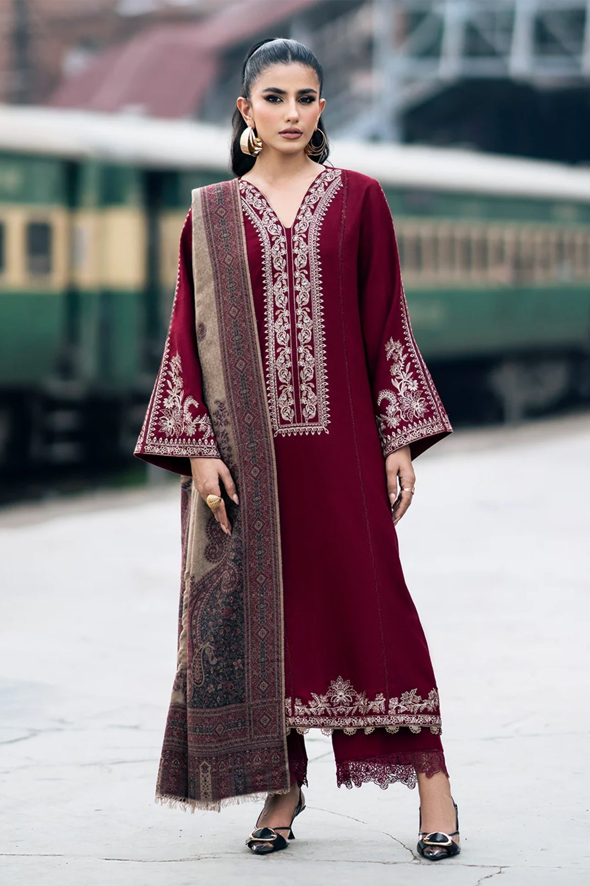 Tsl-355 Unstitched 3pc Embroidered Dress Dhanak
